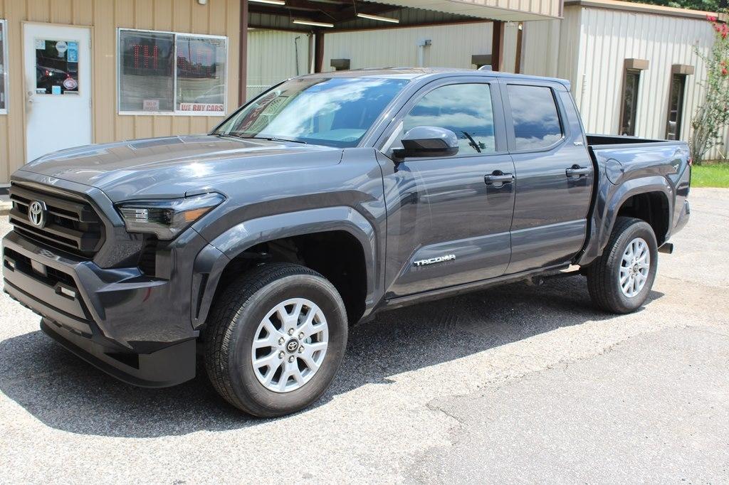 Toyota Tacoma 2WD TRD Sport Double Cab 5' Bed AT (Natl) 2024