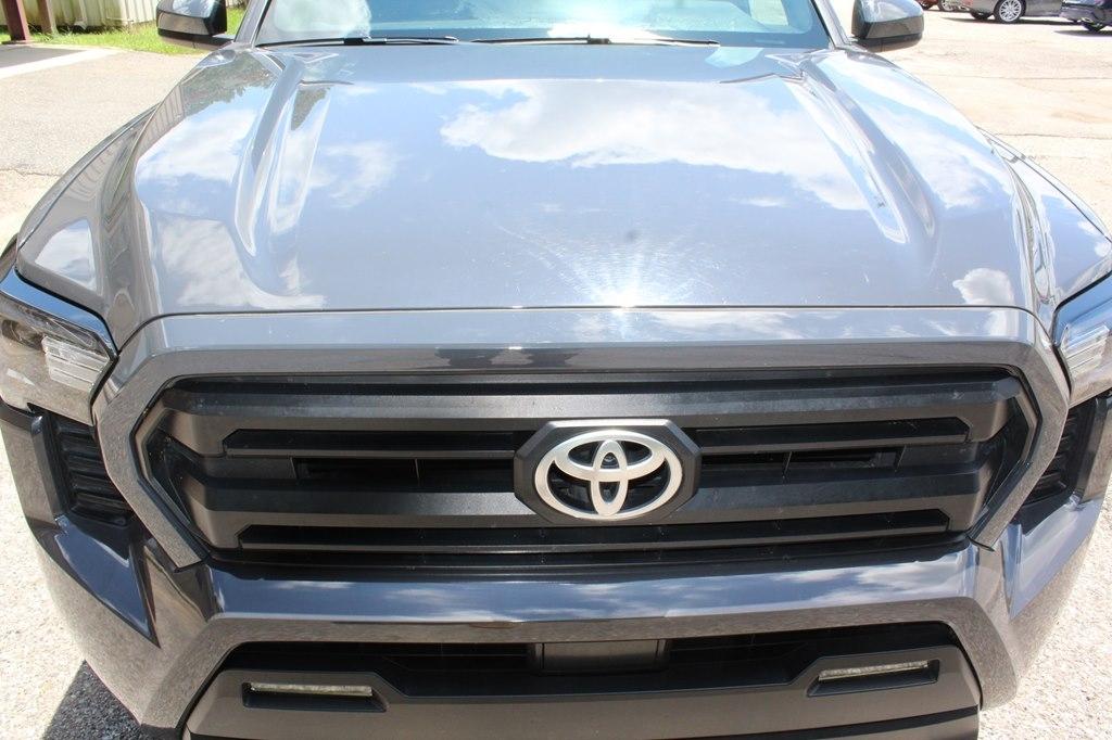 Toyota Tacoma 2WD TRD Sport Double Cab 5' Bed AT (Natl) 2024