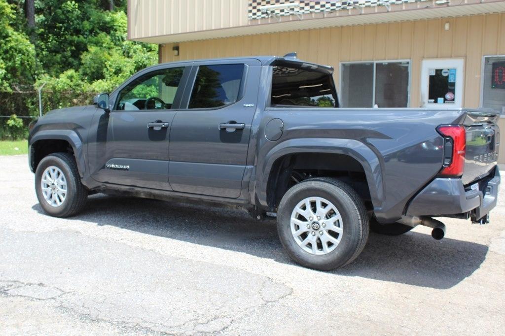 Toyota Tacoma 2WD TRD Sport Double Cab 5' Bed AT (Natl) 2024