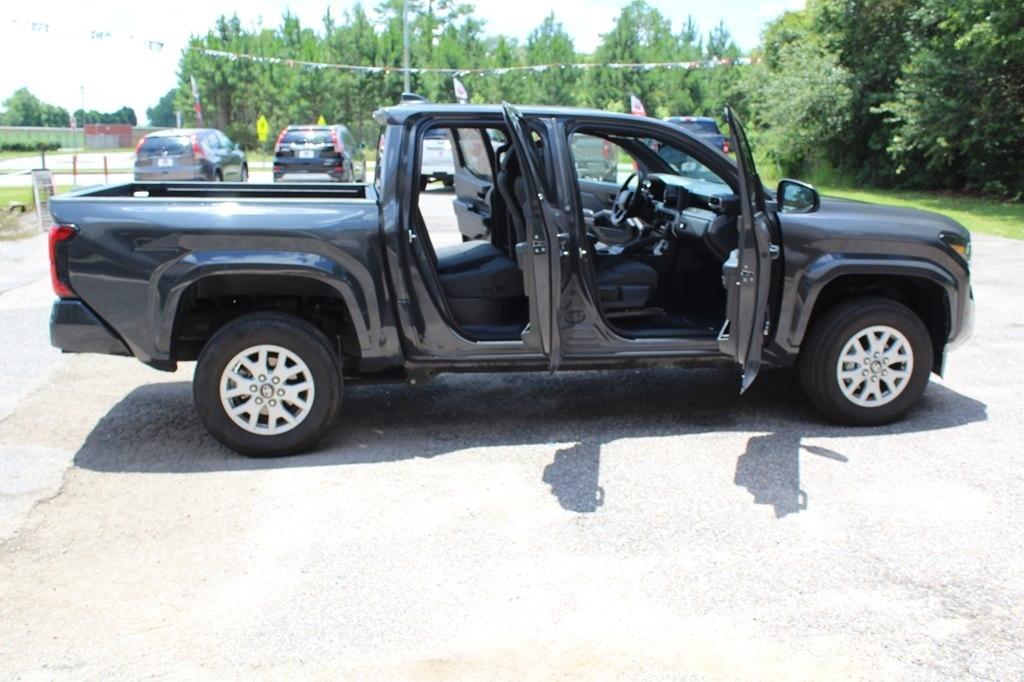 Toyota Tacoma 2WD TRD Sport Double Cab 5' Bed AT (Natl) 2024