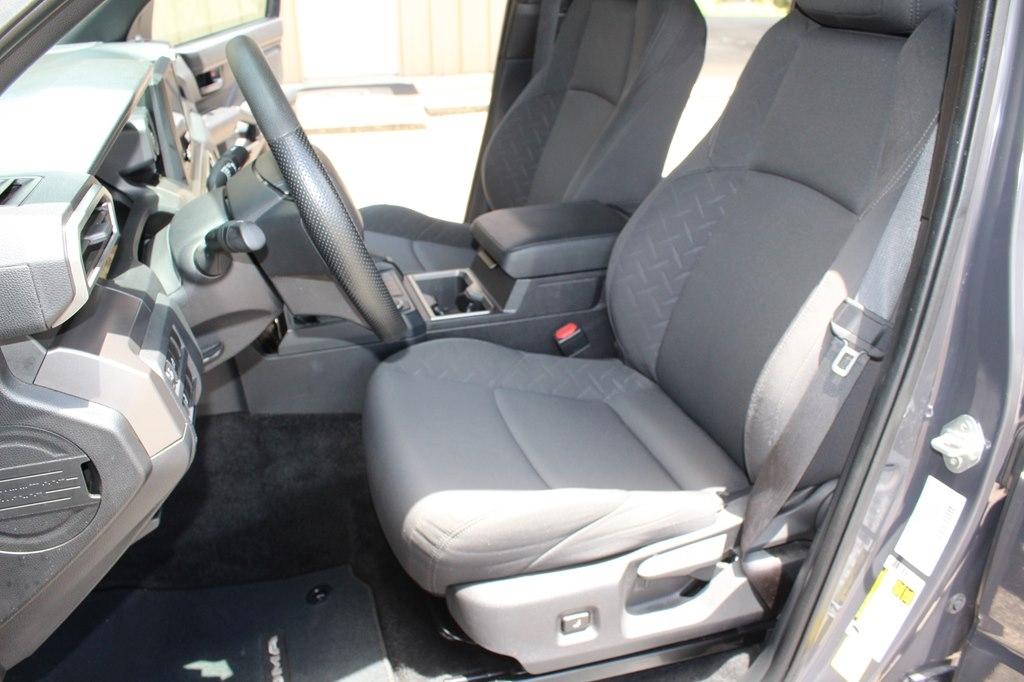 Toyota Tacoma 2WD TRD Sport Double Cab 5' Bed AT (Natl) 2024