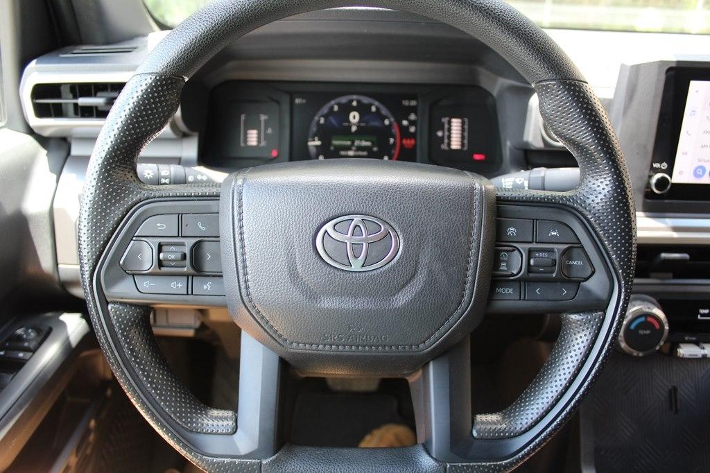 Toyota Tacoma 2WD TRD Sport Double Cab 5' Bed AT (Natl) 2024