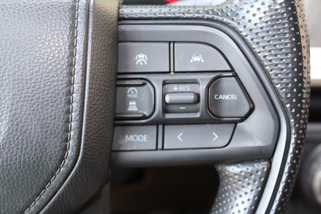 Toyota Tacoma 2WD TRD Sport Double Cab 5' Bed AT (Natl) 2024