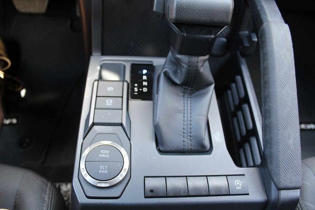 Toyota Tacoma 2WD TRD Sport Double Cab 5' Bed AT (Natl) 2024