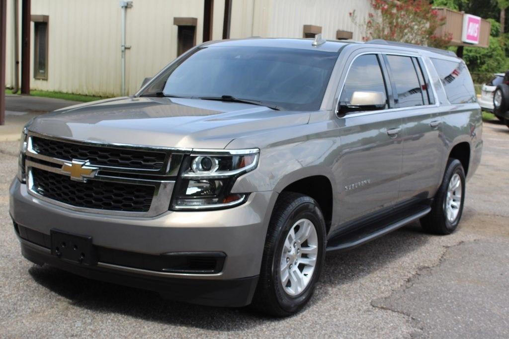 Chevrolet Suburban 2WD 4dr 1500 LT 2018