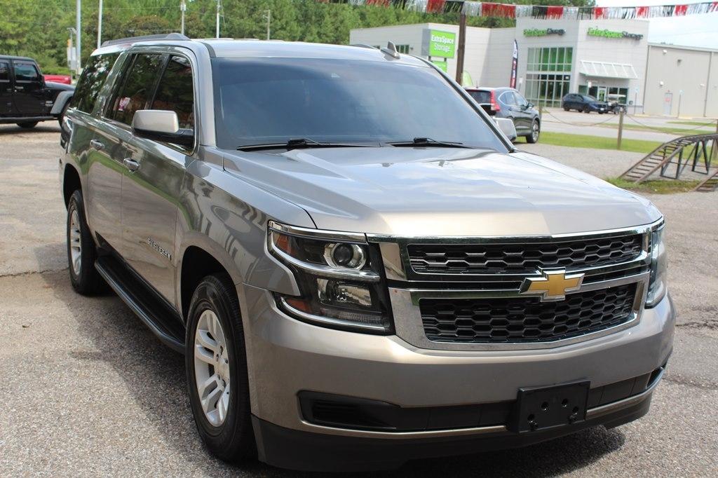 Chevrolet Suburban 2WD 4dr 1500 LT 2018