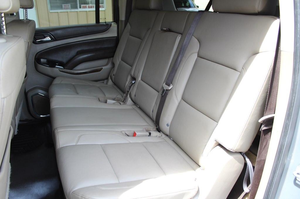 Chevrolet Suburban 2WD 4dr 1500 LT 2018