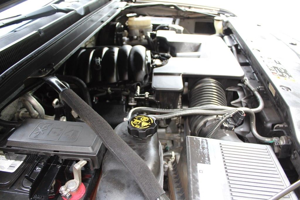 Chevrolet Suburban 2WD 4dr 1500 LT 2018