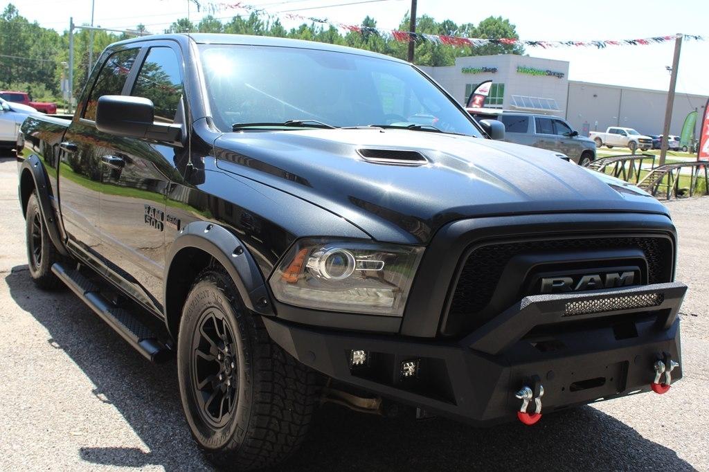 RAM 1500 4WD Crew Cab 140.5" Rebel 2016