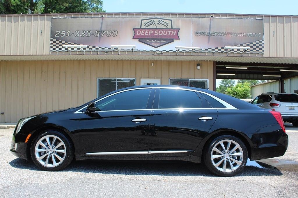 2013 Cadillac XTS 4dr Sdn Premium FWD