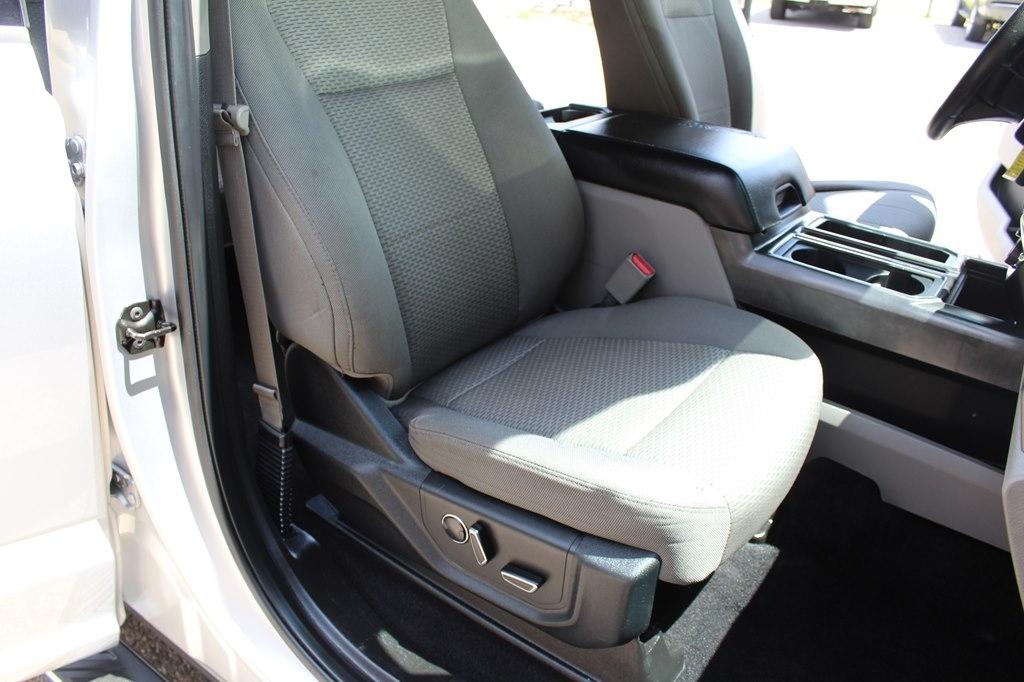 Ford F-150 2WD SuperCrew 157" King Ranch 2016