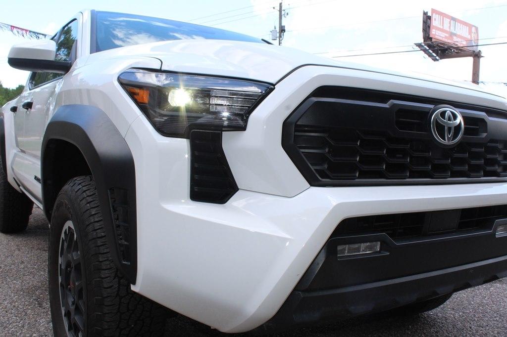 Toyota Tacoma 4WD TRD Off Road Double Cab 5' Bed AT (Natl) 2024