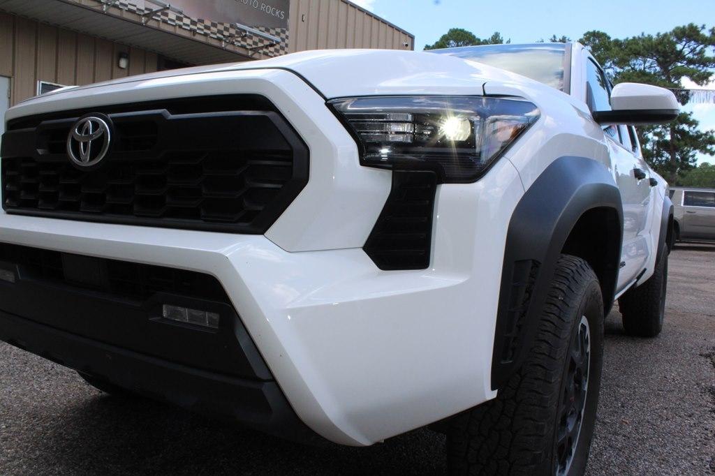 Toyota Tacoma 4WD TRD Off Road Double Cab 5' Bed AT (Natl) 2024
