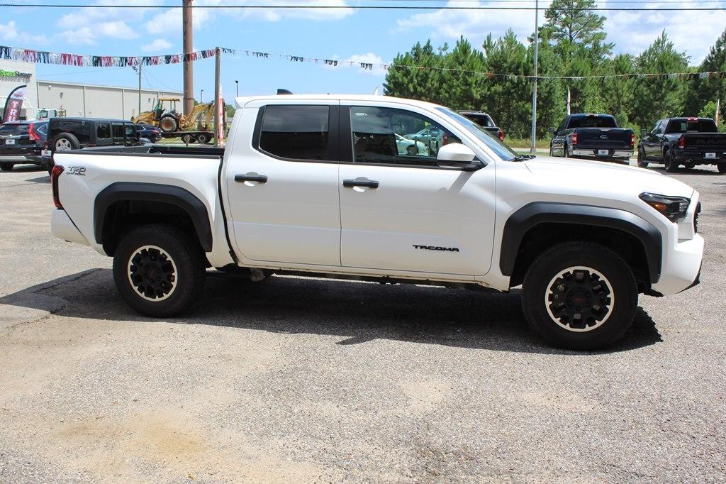 Toyota Tacoma 4WD TRD Off Road Double Cab 5' Bed AT (Natl) 2024