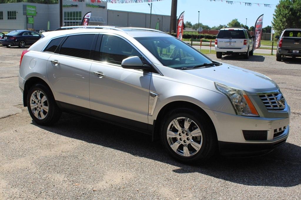 Cadillac SRX FWD 4dr Luxury Collection 2015