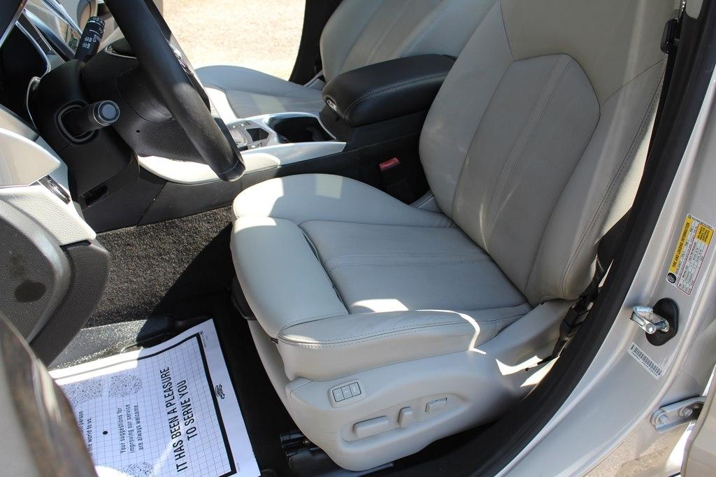 Cadillac SRX FWD 4dr Luxury Collection 2015