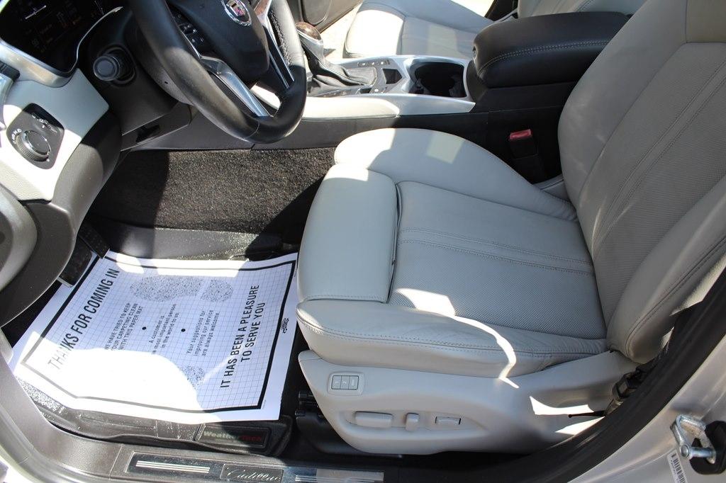 Cadillac SRX FWD 4dr Luxury Collection 2015