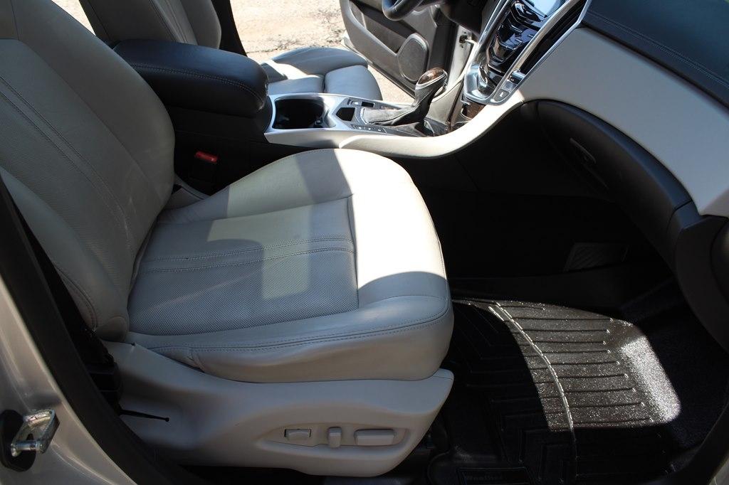 Cadillac SRX FWD 4dr Luxury Collection 2015