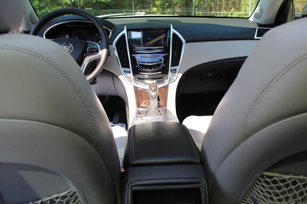 Cadillac SRX FWD 4dr Luxury Collection 2015