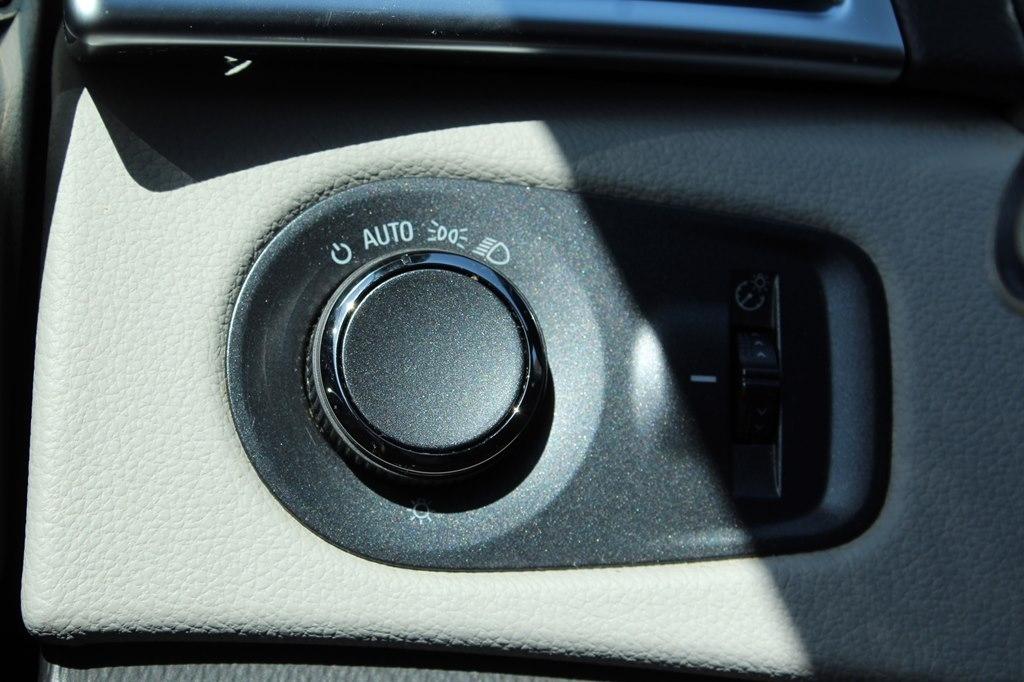 Cadillac SRX FWD 4dr Luxury Collection 2015