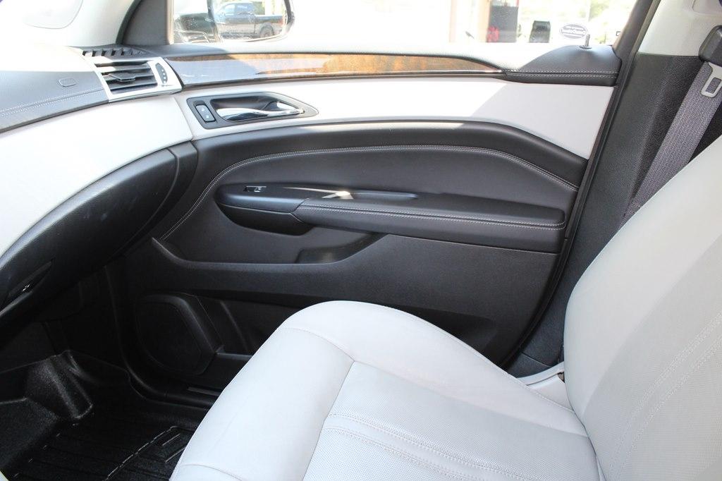Cadillac SRX FWD 4dr Luxury Collection 2015