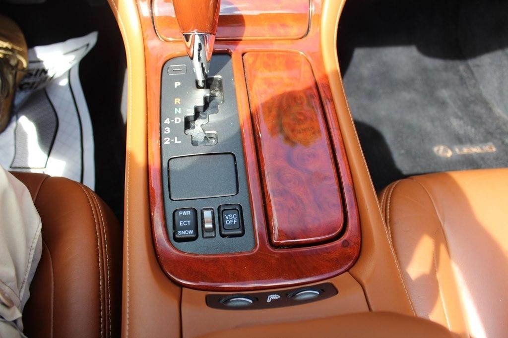 Lexus SC 430 2dr Convertible 2003