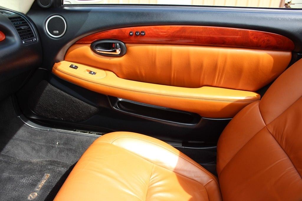 Lexus SC 430 2dr Convertible 2003