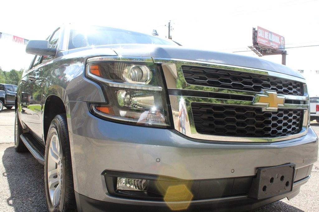 Chevrolet Suburban 2WD 4dr LT 2020