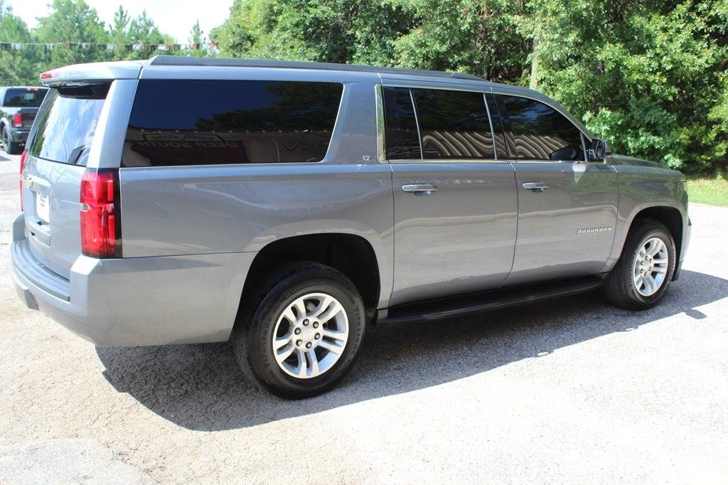 Chevrolet Suburban 2WD 4dr LT 2020