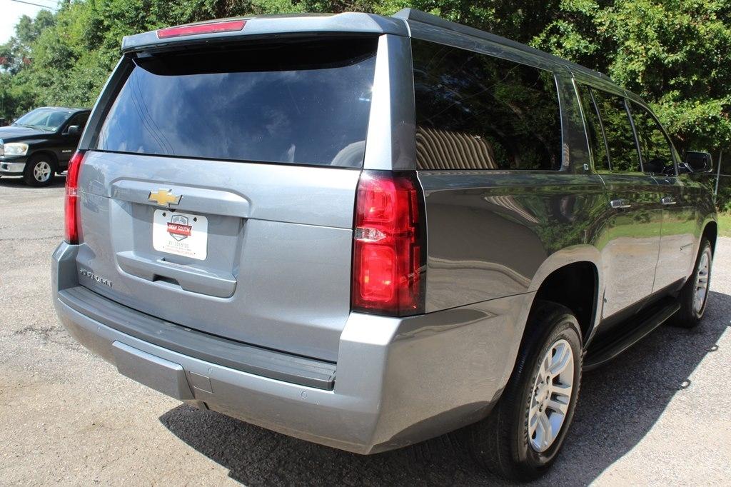 Chevrolet Suburban 2WD 4dr LT 2020