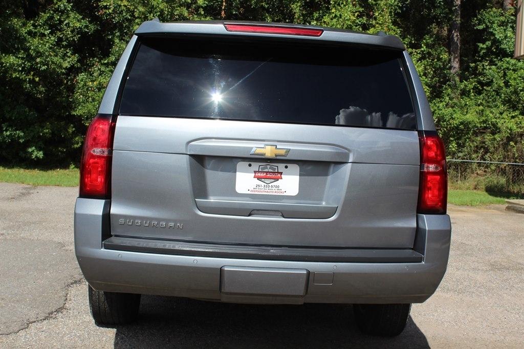 Chevrolet Suburban 2WD 4dr LT 2020