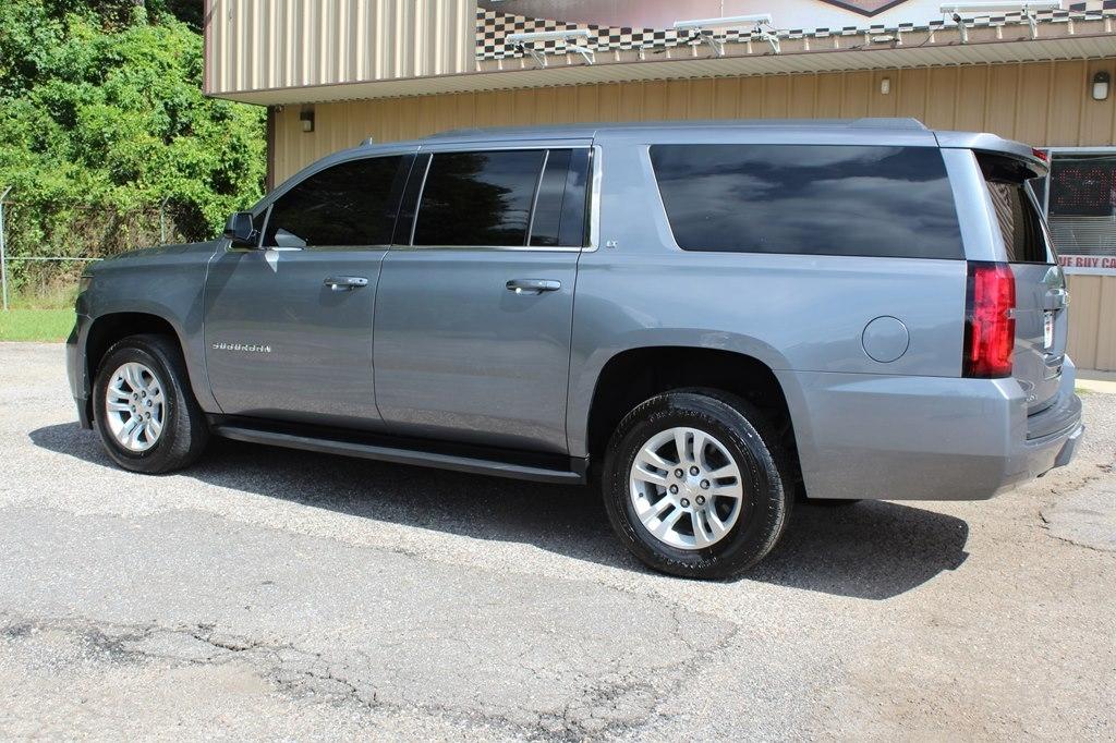 Chevrolet Suburban 2WD 4dr LT 2020