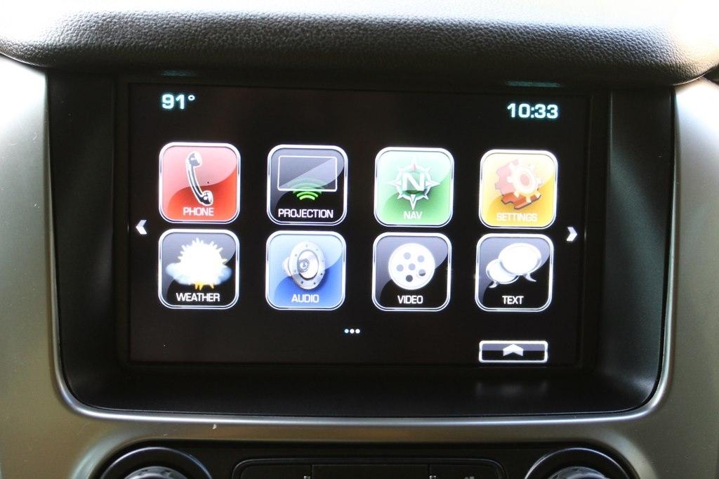 Chevrolet Suburban 2WD 4dr LT 2020