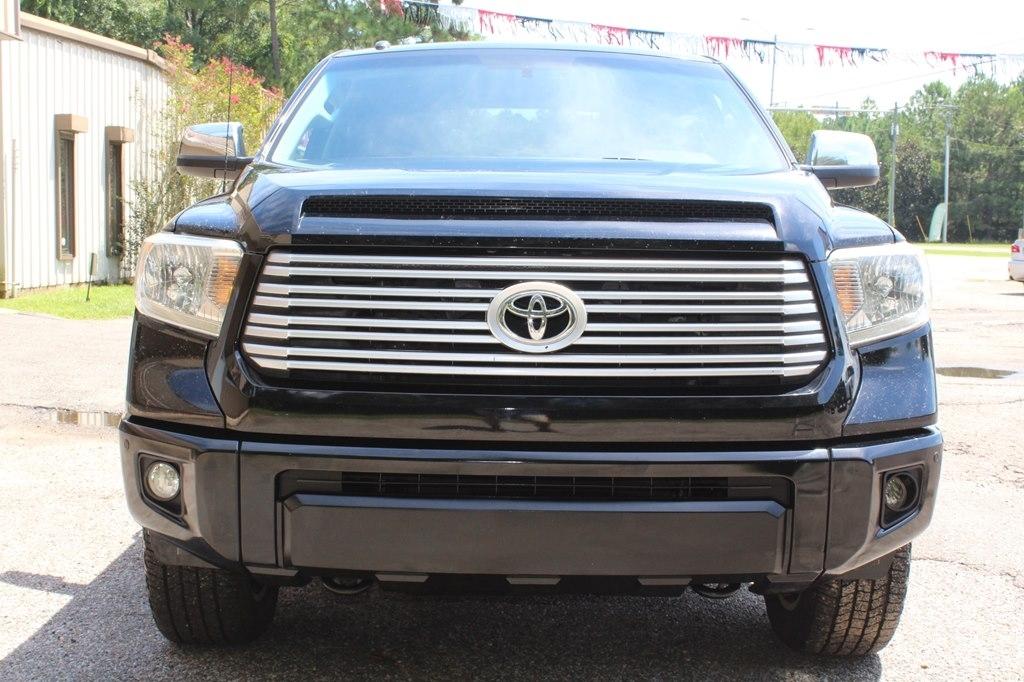 Toyota Tundra 4WD 1794 Edition CrewMax 5.5' Bed 5.7L FFV (Natl) 2017
