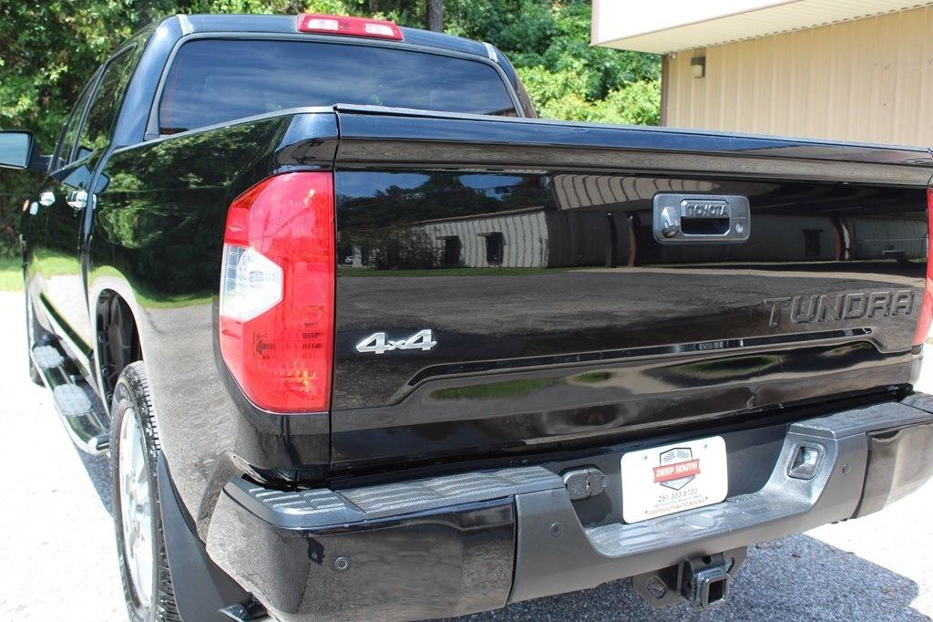 Toyota Tundra 4WD 1794 Edition CrewMax 5.5' Bed 5.7L FFV (Natl) 2017