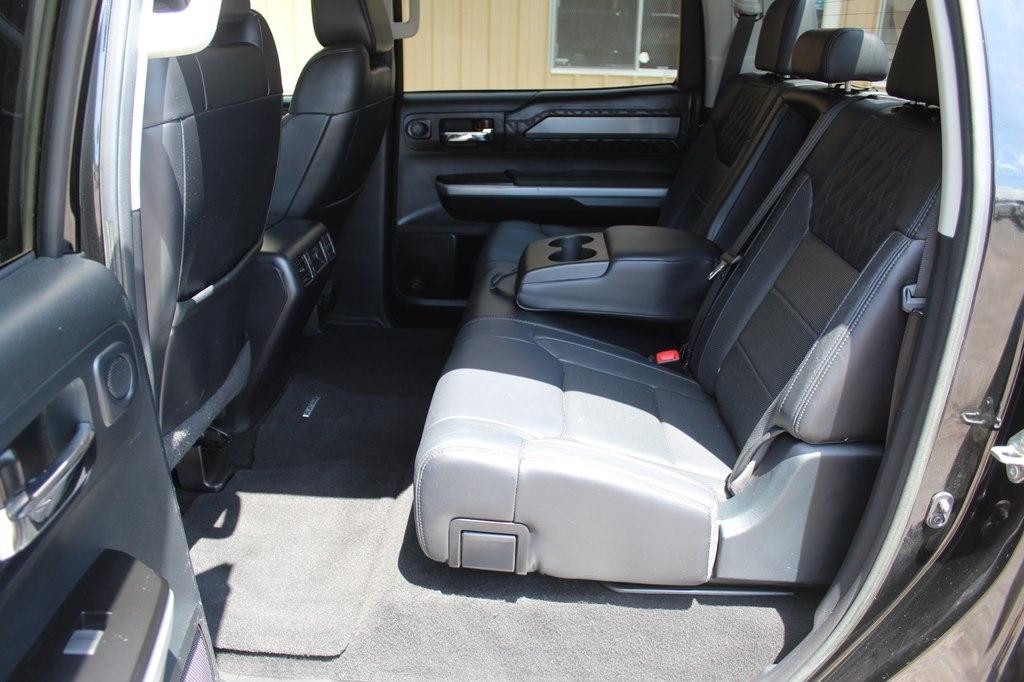 Toyota Tundra 4WD 1794 Edition CrewMax 5.5' Bed 5.7L FFV (Natl) 2017
