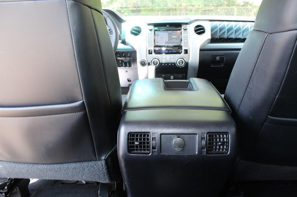 Toyota Tundra 4WD 1794 Edition CrewMax 5.5' Bed 5.7L FFV (Natl) 2017