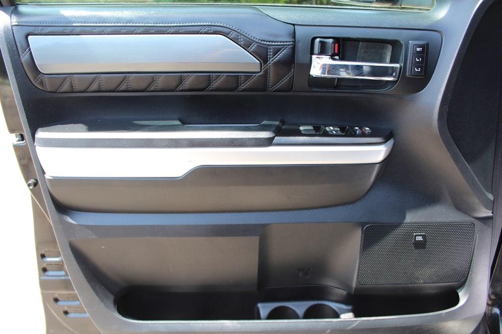 Toyota Tundra 4WD 1794 Edition CrewMax 5.5' Bed 5.7L FFV (Natl) 2017