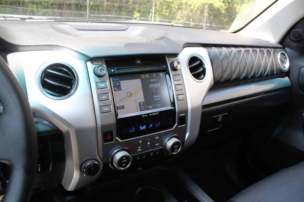 Toyota Tundra 4WD 1794 Edition CrewMax 5.5' Bed 5.7L FFV (Natl) 2017