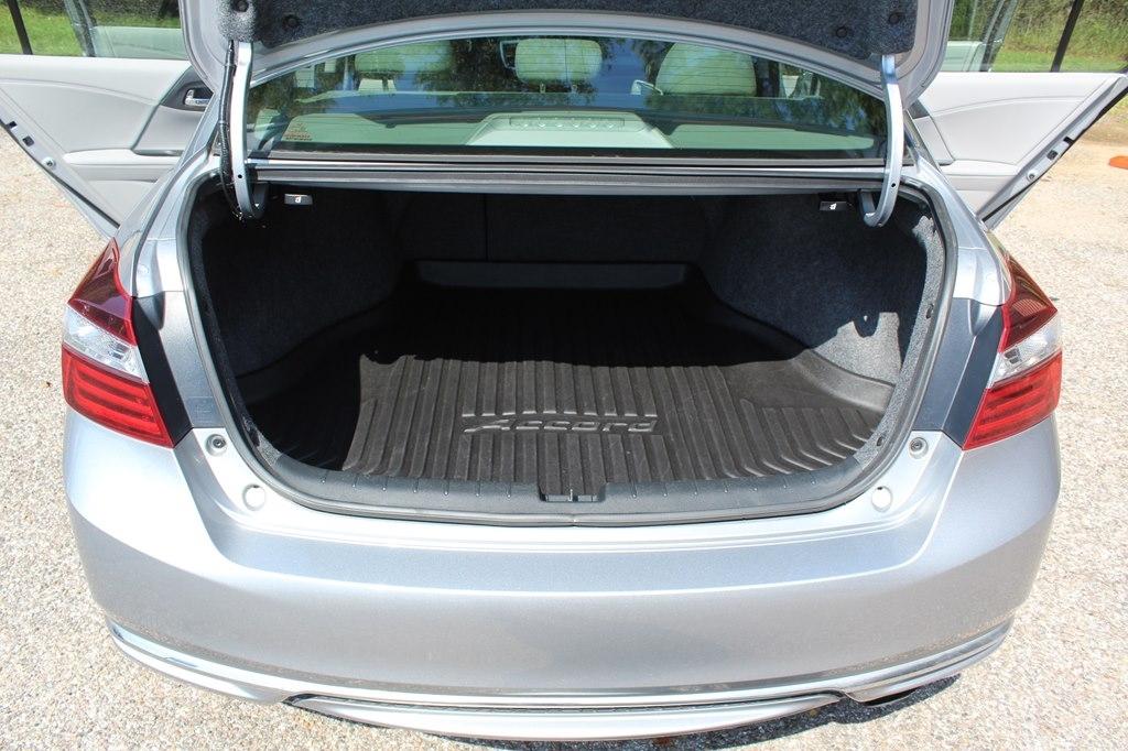 Honda Accord Sedan EX-L CVT w/Navi & Honda Sensing 2017