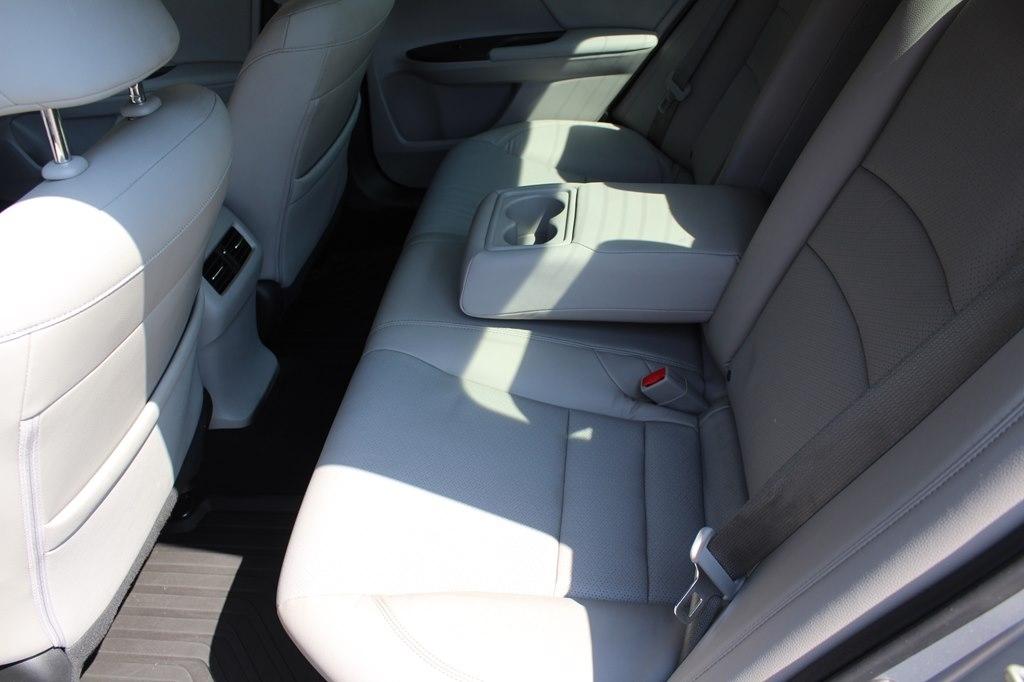 Honda Accord Sedan EX-L CVT w/Navi & Honda Sensing 2017