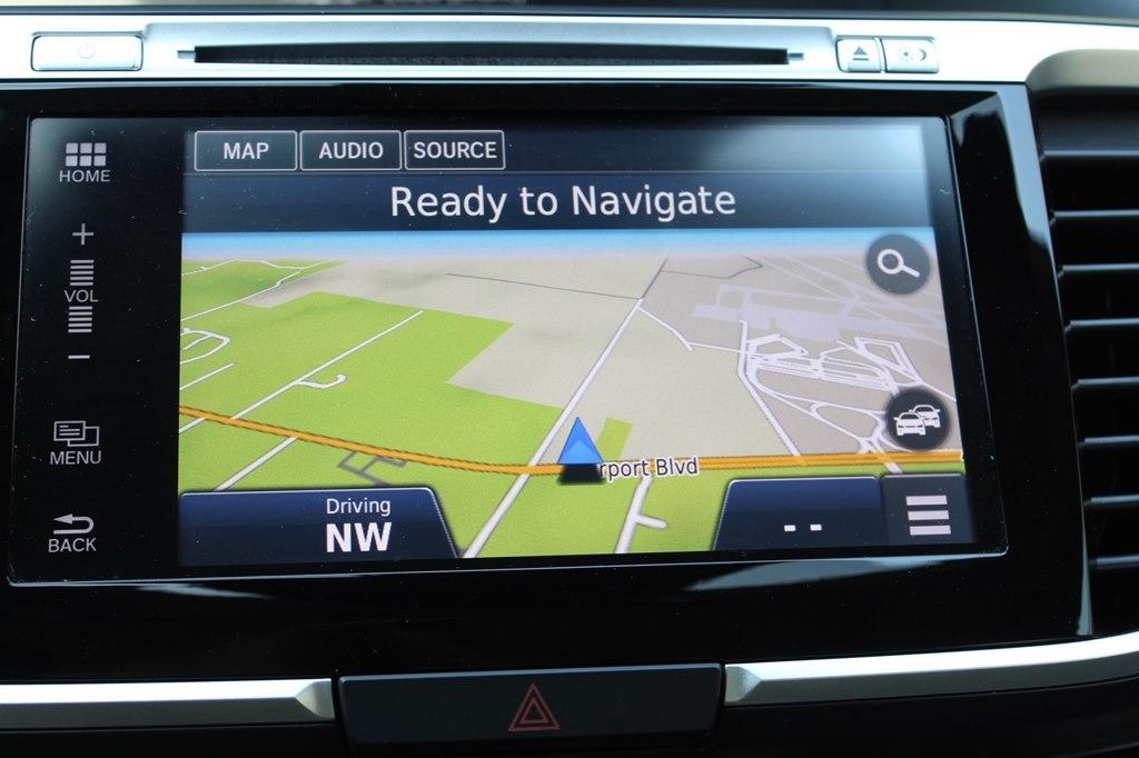 Honda Accord Sedan EX-L CVT w/Navi & Honda Sensing 2017