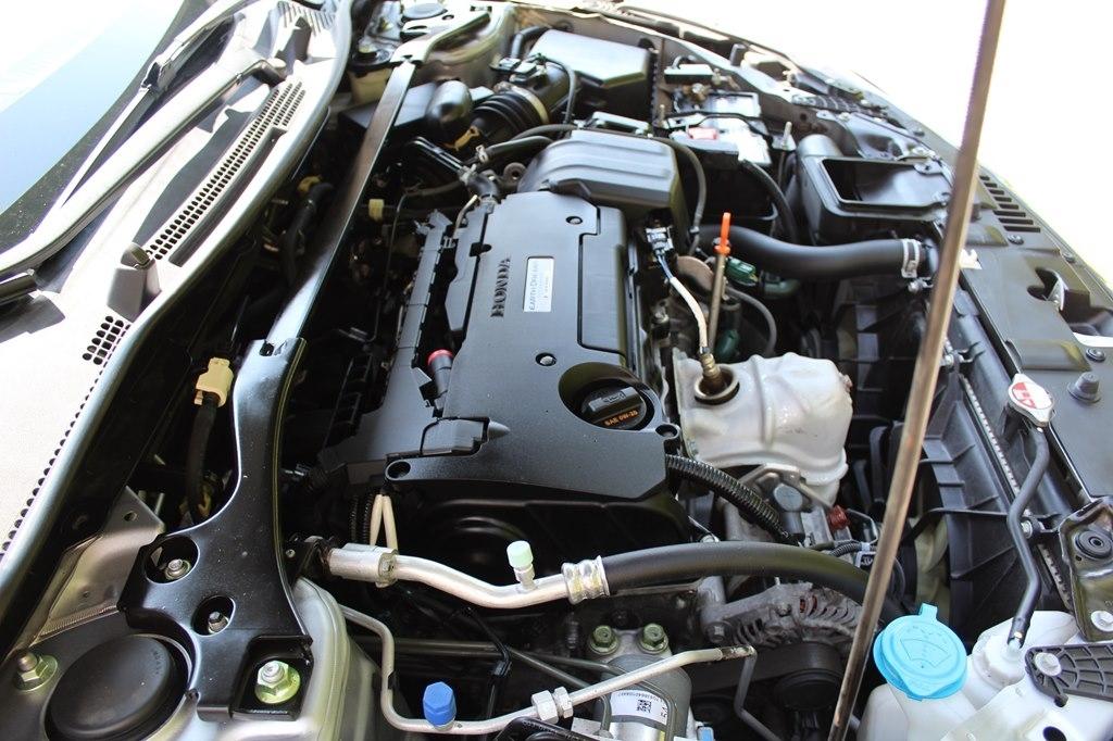 Honda Accord Sedan EX-L CVT w/Navi & Honda Sensing 2017