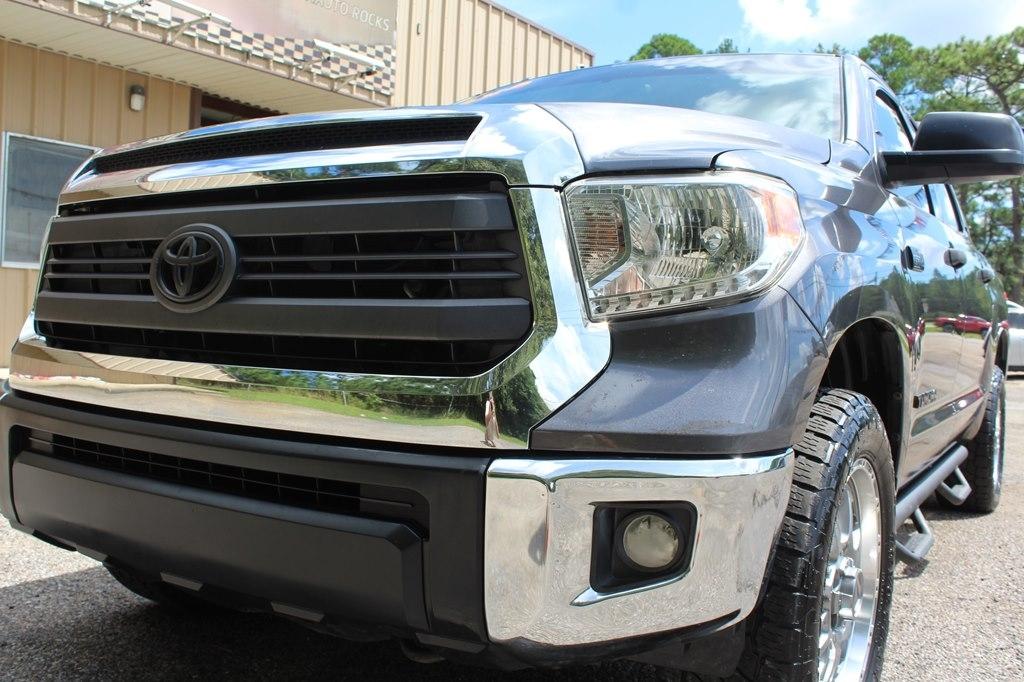 Toyota Tundra 4WD TRD Pro CrewMax 5.5' Bed 5.7L FFV (Natl) 2017
