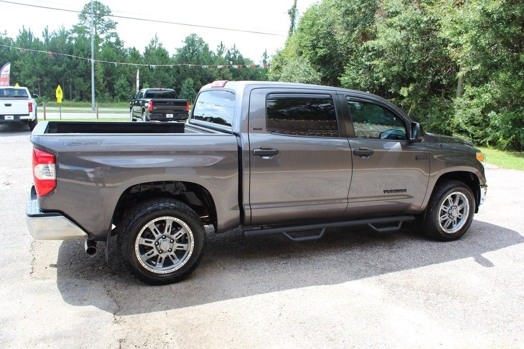Toyota Tundra 4WD TRD Pro CrewMax 5.5' Bed 5.7L FFV (Natl) 2017