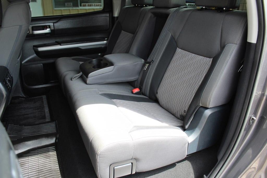 Toyota Tundra 4WD TRD Pro CrewMax 5.5' Bed 5.7L FFV (Natl) 2017