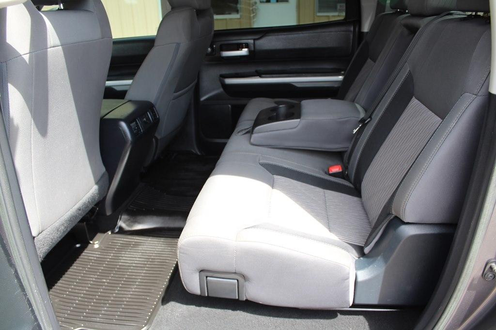 Toyota Tundra 4WD TRD Pro CrewMax 5.5' Bed 5.7L FFV (Natl) 2017