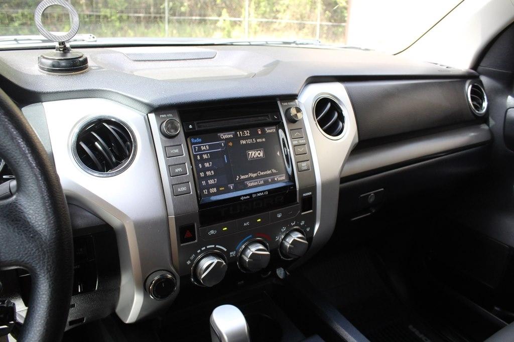 Toyota Tundra 4WD TRD Pro CrewMax 5.5' Bed 5.7L FFV (Natl) 2017
