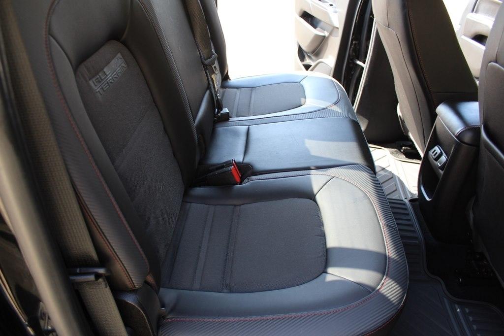 GMC Canyon 2WD Crew Cab 128.3" SLE 2016