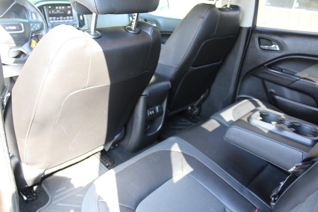 GMC Canyon 2WD Crew Cab 128.3" SLE 2016